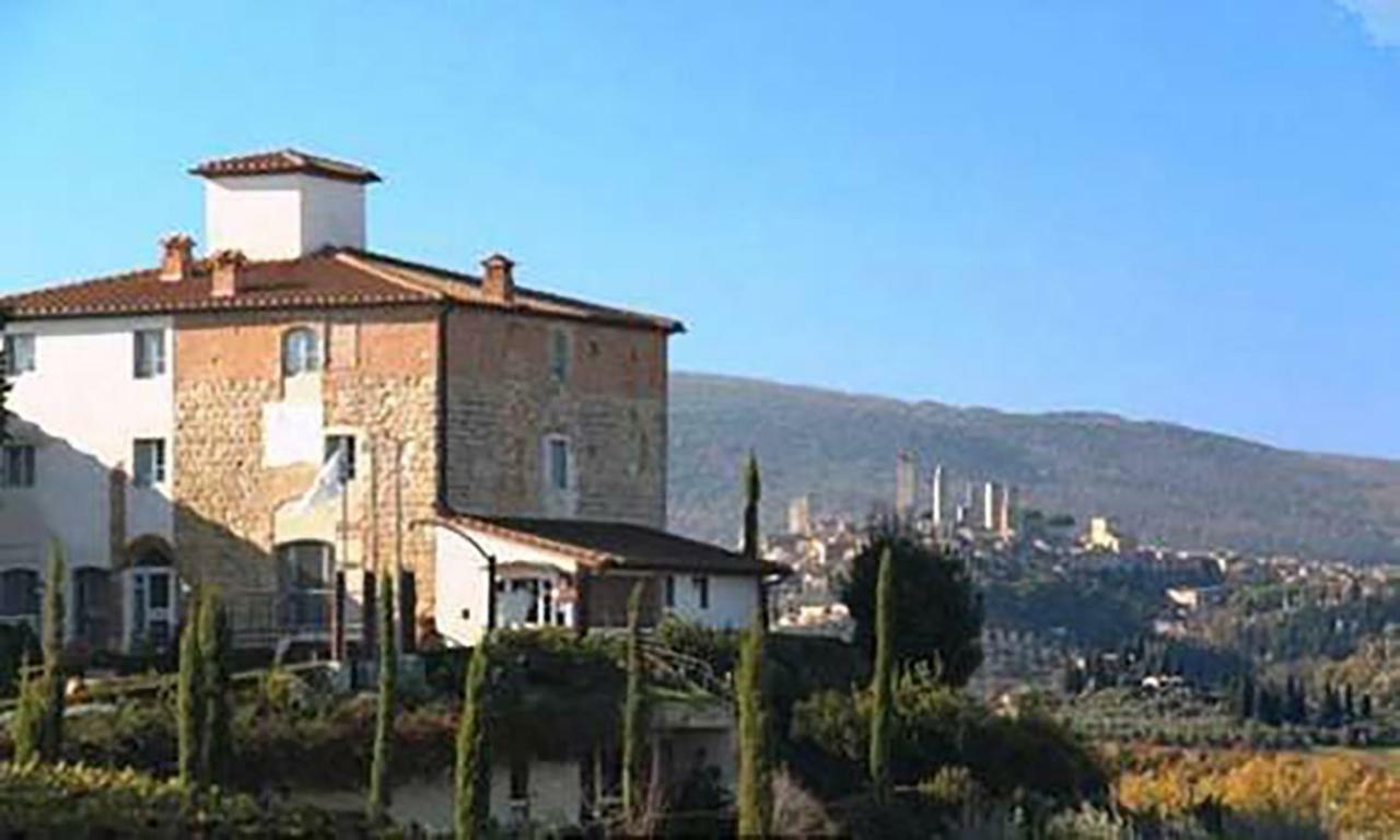 Appartamenti Ava E Tegrino Nell'Antica Dimora Di Fulignano San Gimignano Exterior photo